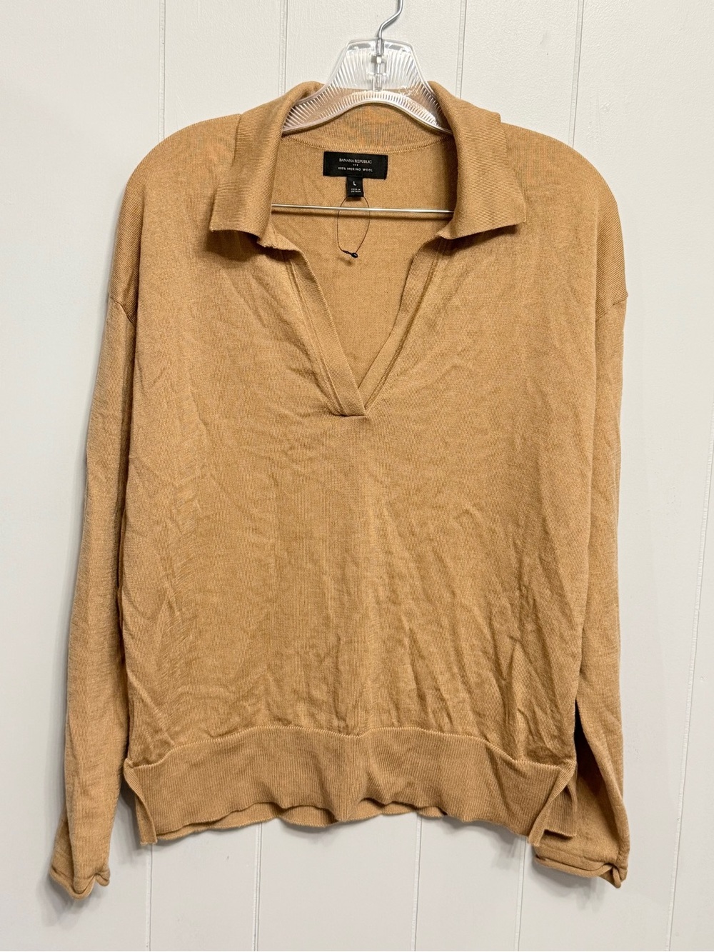 Never Worn Banana Republic Camel Polo-Style V-Neck Merino Wool Sweater - Women